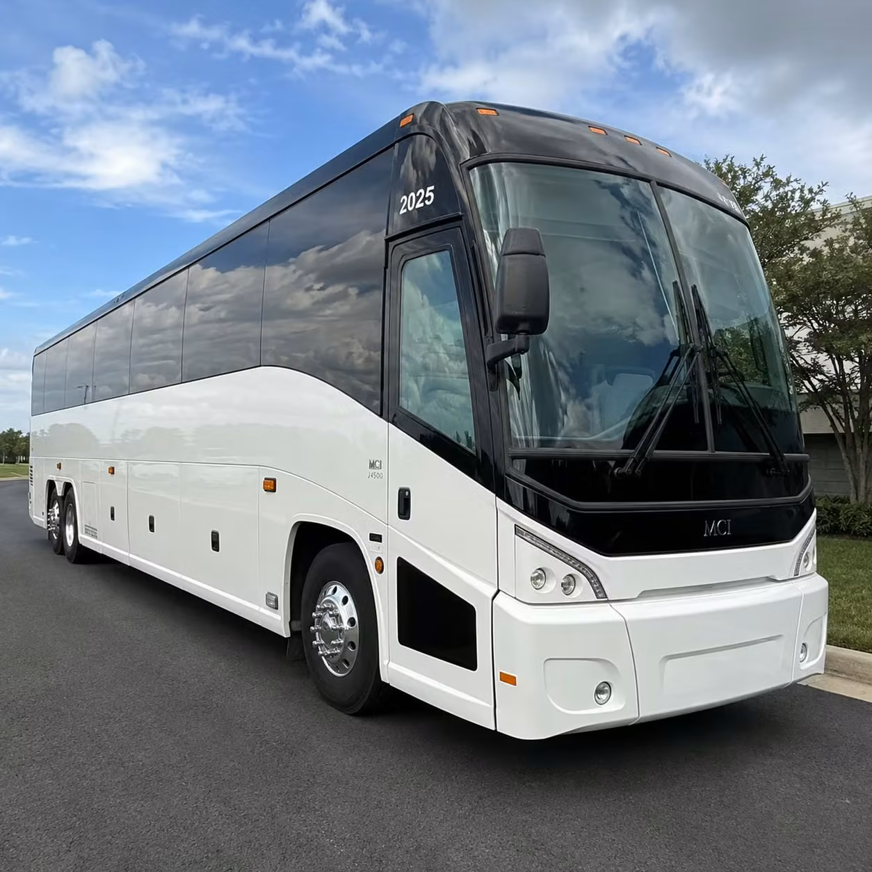 murrieta corporate transportation for construction crews and worksites