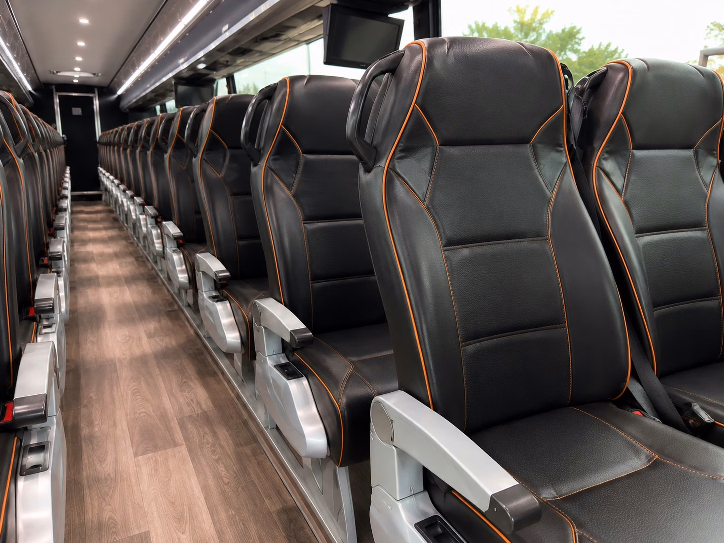 shuttle buses between murrieta hotels and your wedding venue